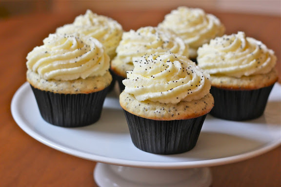 Lemon Poppy Cupcakes