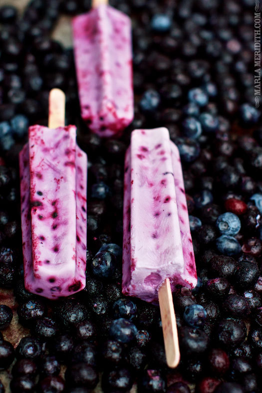 Recipe: Blueberry Sour Cream Popsicles