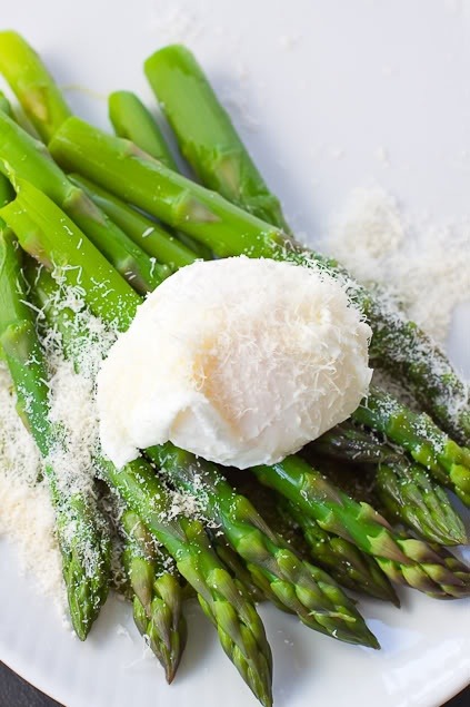 Asparagus with Poached Egg & Grated Pecorino (via Family Style Food)